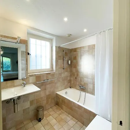 Apartment Les De Robinson: Poolside By Siagne River